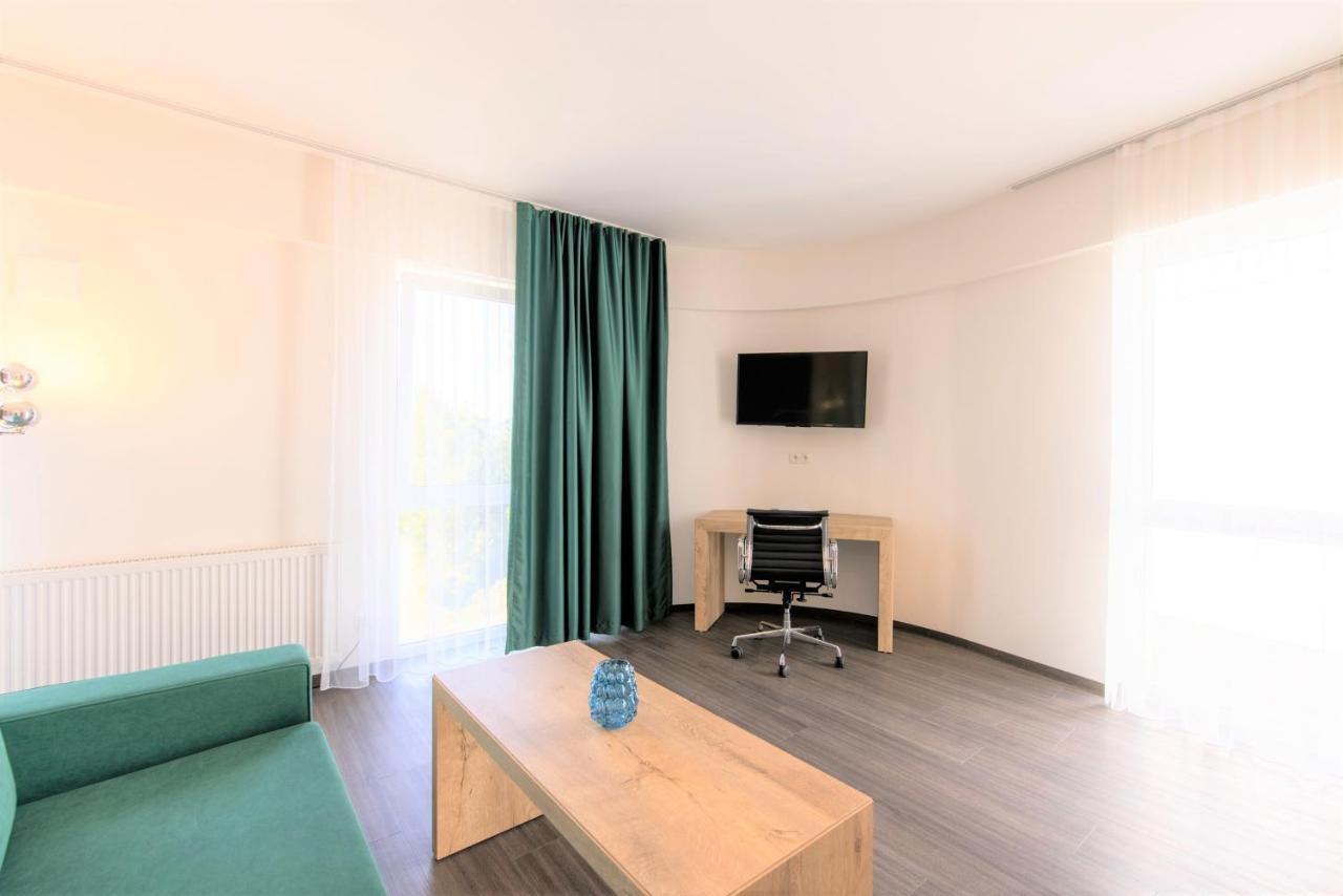 Luxstay Karben Neue Mitte - Self-Check-In Exteriér fotografie
