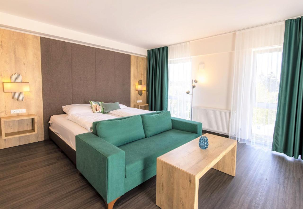 Luxstay Karben Neue Mitte - Self-Check-In Exteriér fotografie